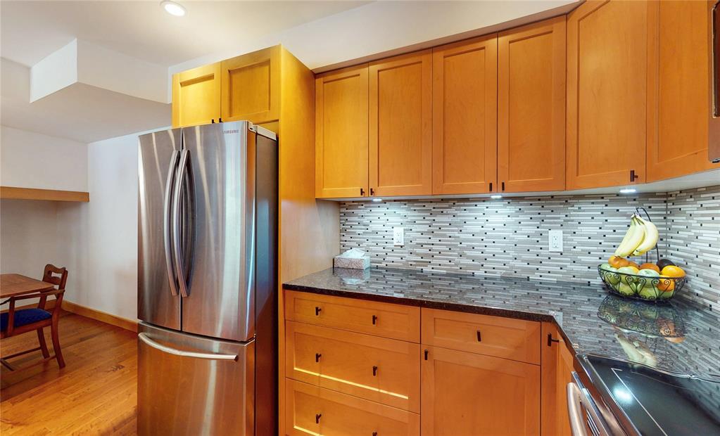 #11 – 2556 Snowridge Crescent