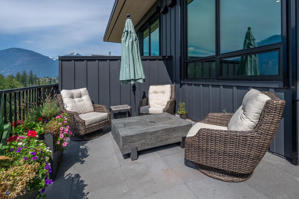 #26 – 4000 Sunstone Way