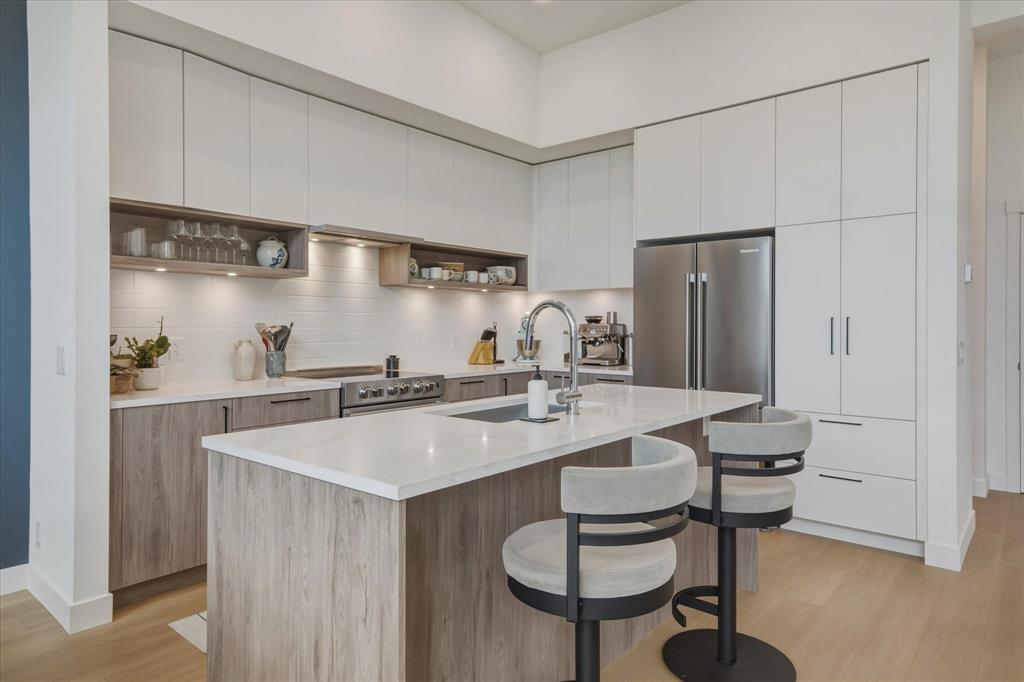 #26 – 4000 Sunstone Way