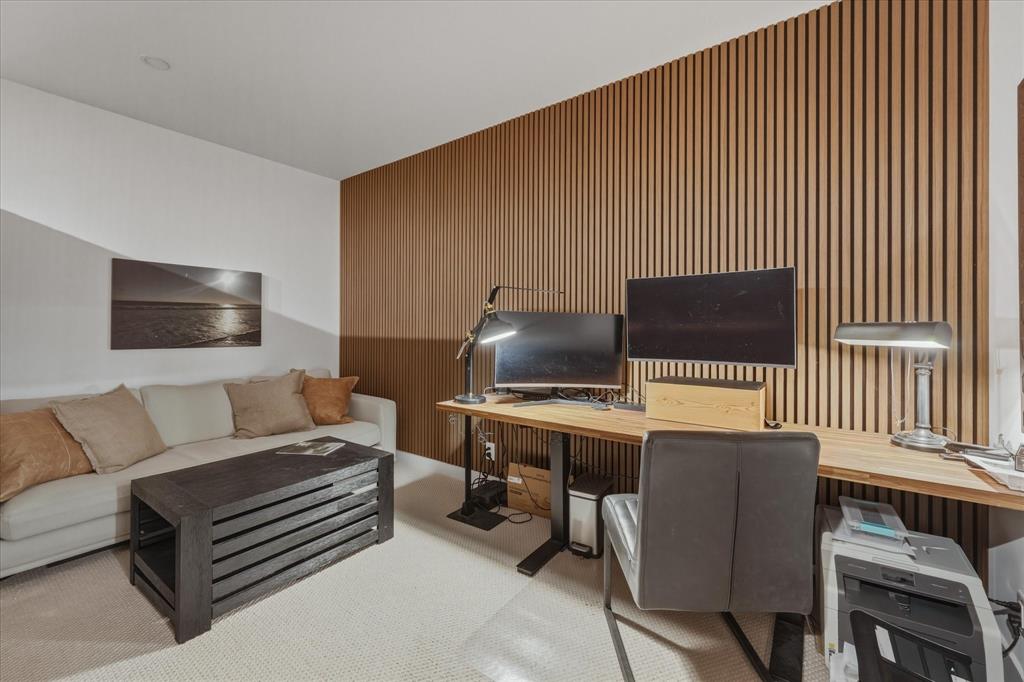 #26 – 4000 Sunstone Way