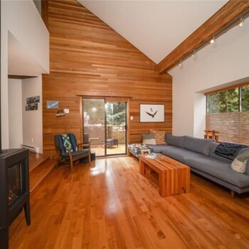 8133 Cedar Springs Road