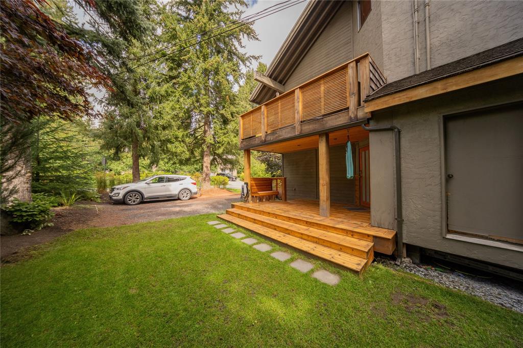 8133 Cedar Springs Road