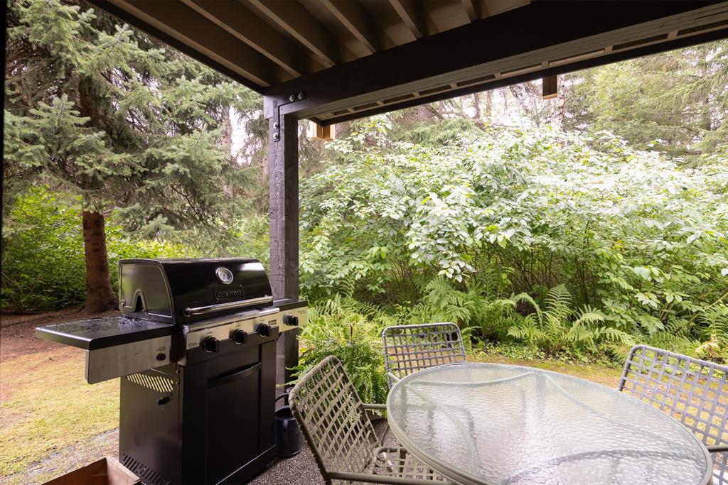 #103 – 6850 Crabapple Drive