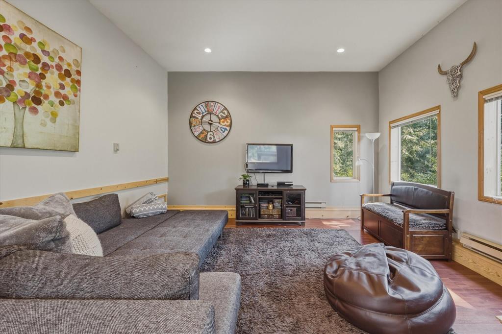 5 Garibaldi Drive