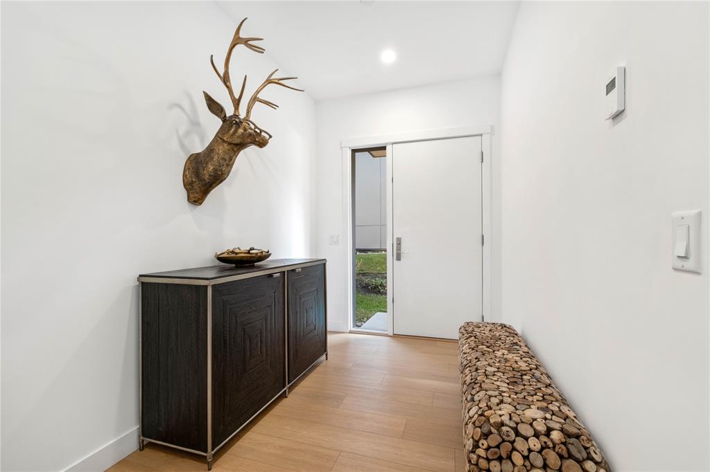 #41 – 4000 Sunstone Way