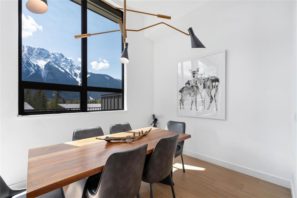 #41 – 4000 Sunstone Way