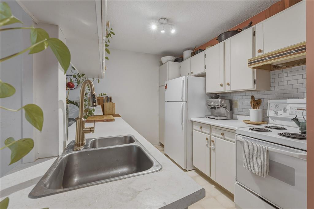 #9 – 8138 Cedar Springs Road