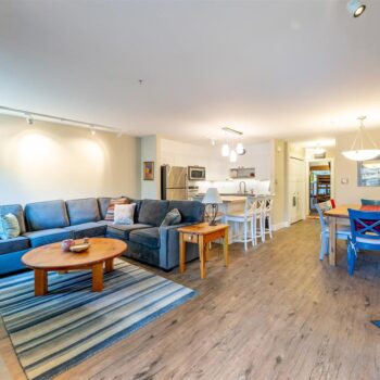 #6 – 4725 Spearhead Drive