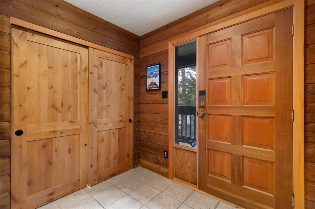 #5 – 2200 Eva Lake Road