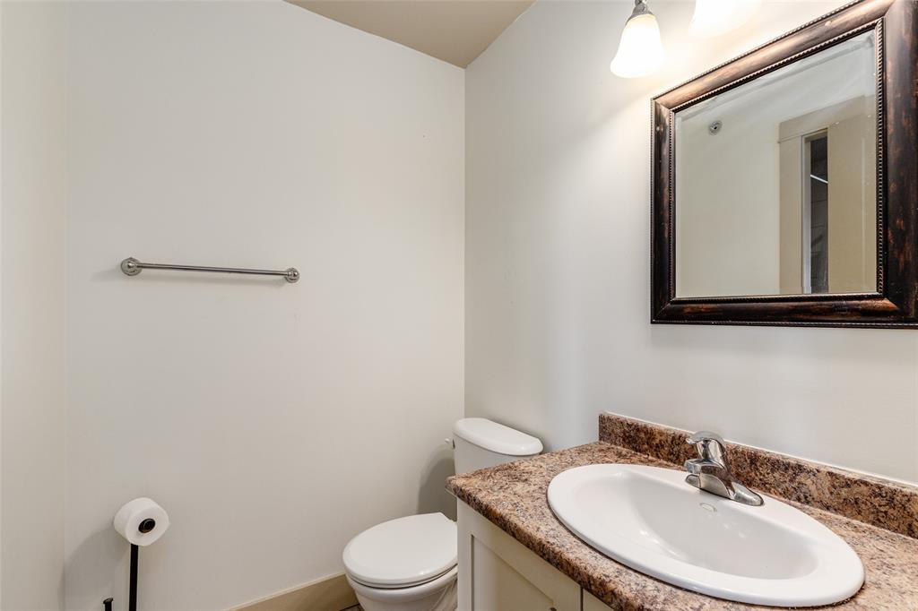 #309 – 7330 Arbutus Street