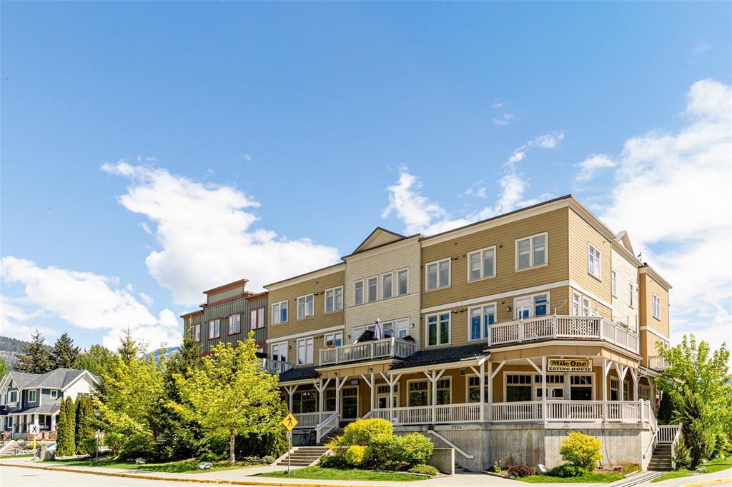 #309 – 7330 Arbutus Street