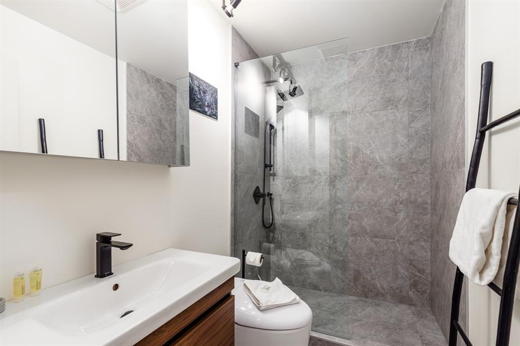 #11 – 4388 Northlands Boulevard