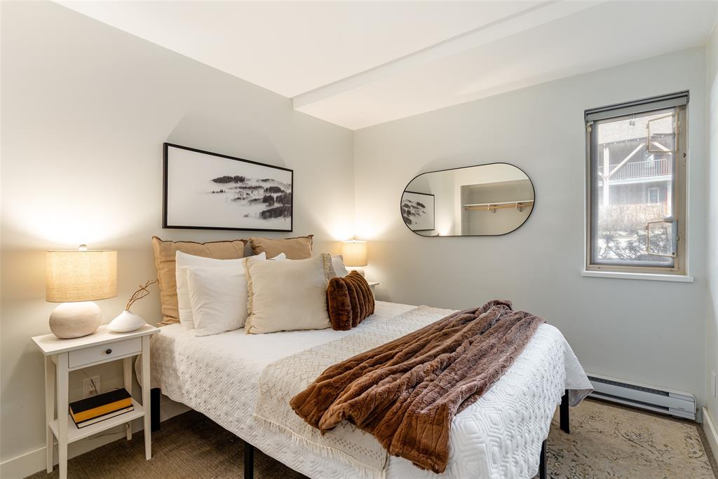 #113 – 3070 Hillcrest Drive