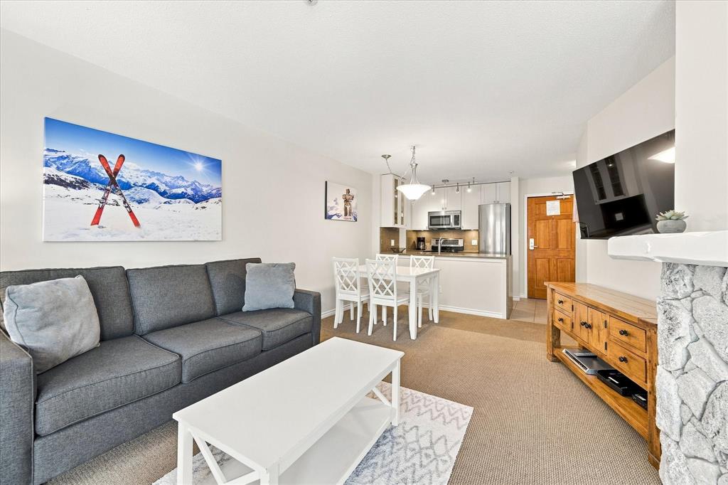 #338 – 4800 Spearhead Drive