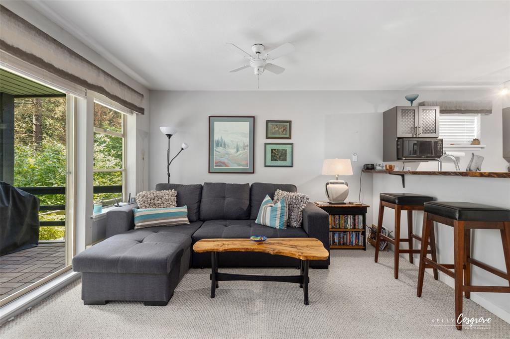 #801 – 3050 Hillcrest Drive