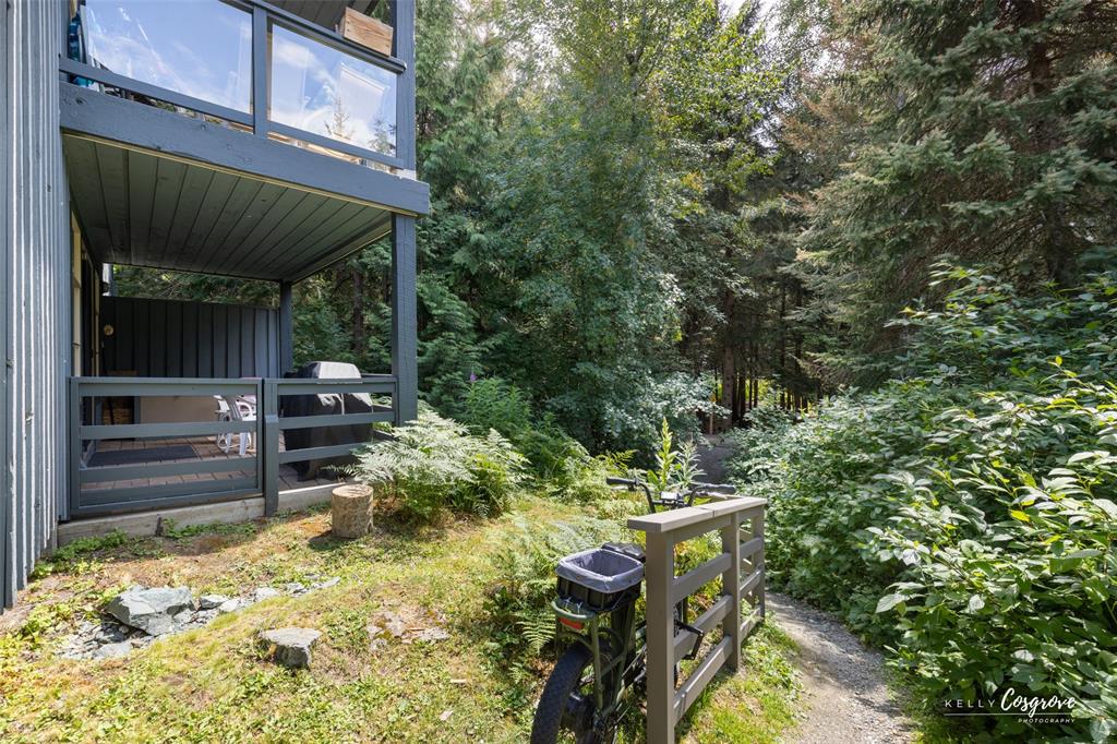 #801 – 3050 Hillcrest Drive