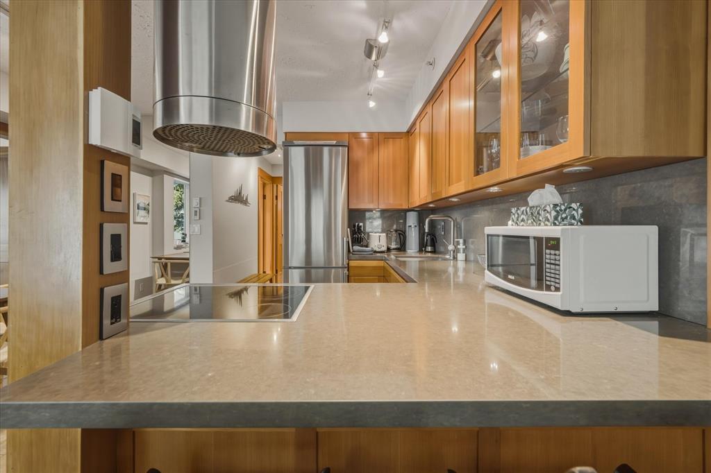 #17 – 3262 Archibald Way