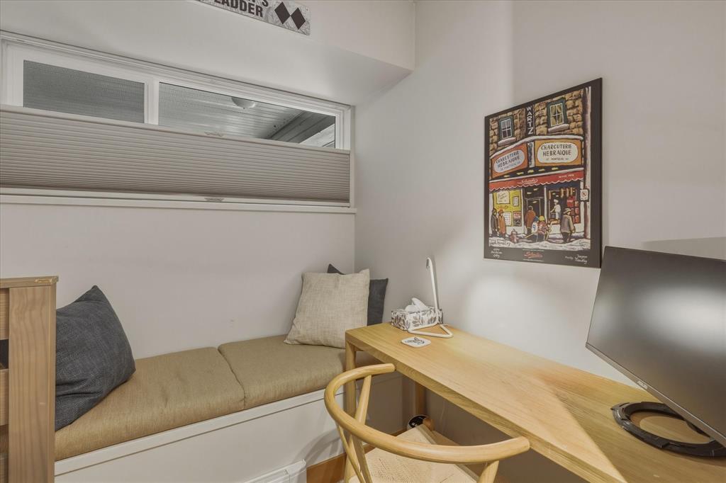 #17 – 3262 Archibald Way