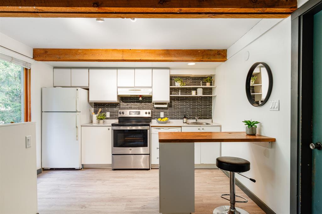 #12 – 2301 Cavendish Way
