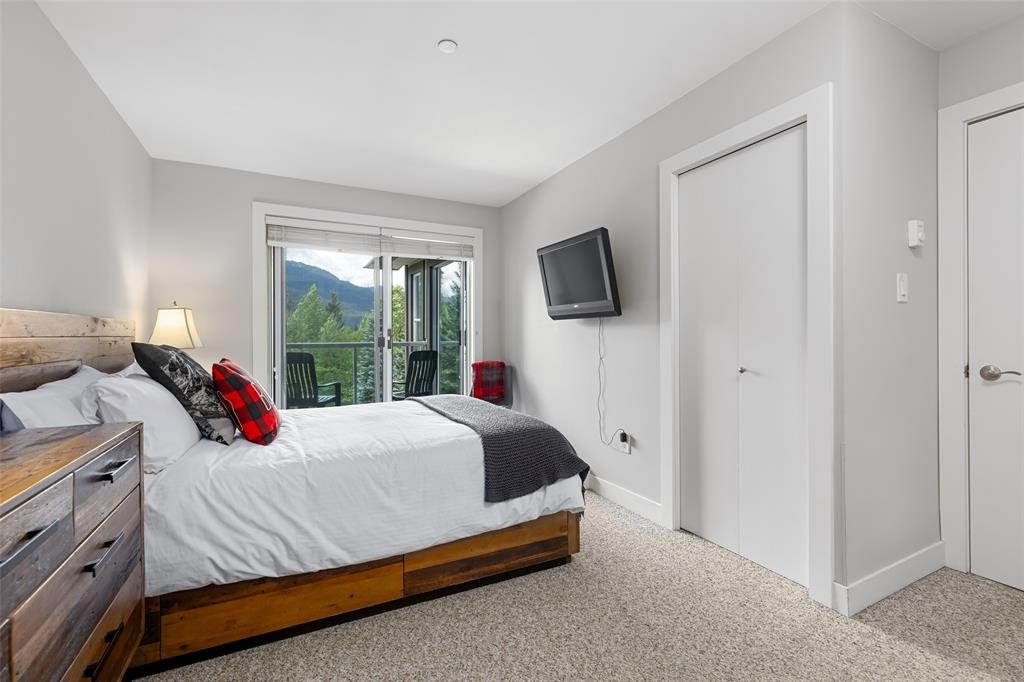 #316 – 4749 Spearhead Drive