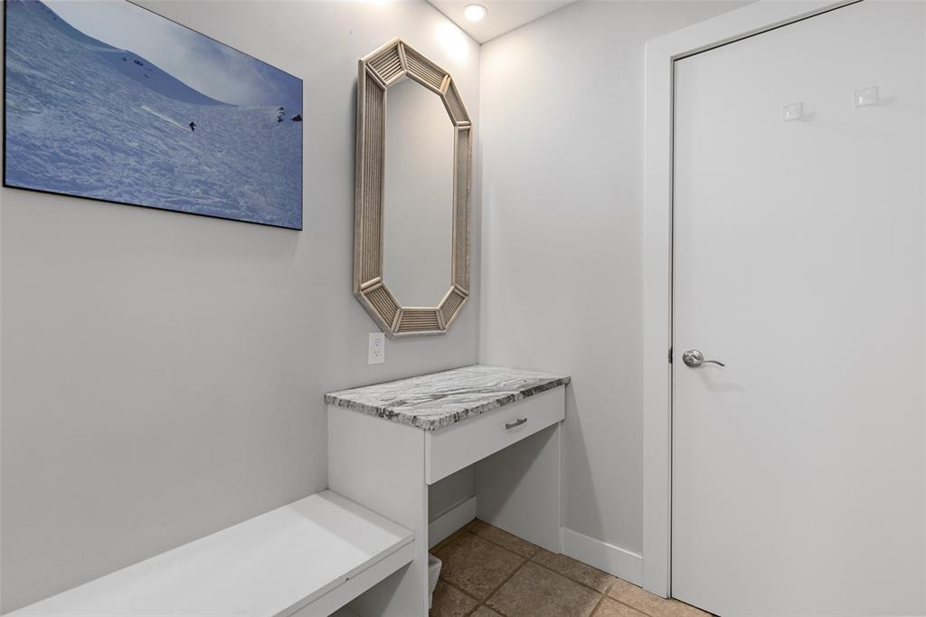 #316 – 4749 Spearhead Drive