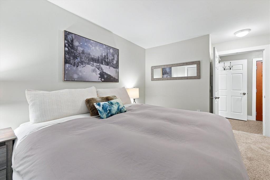 #345 – 4800 Spearhead Drive
