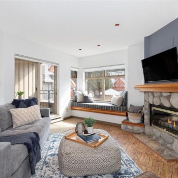 #212 – 2050 Lake Placid Road