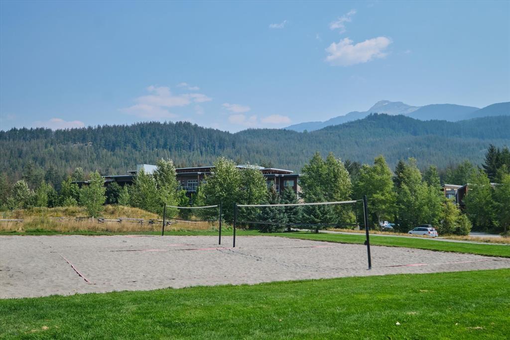 #110 – 1025 Legacy Way