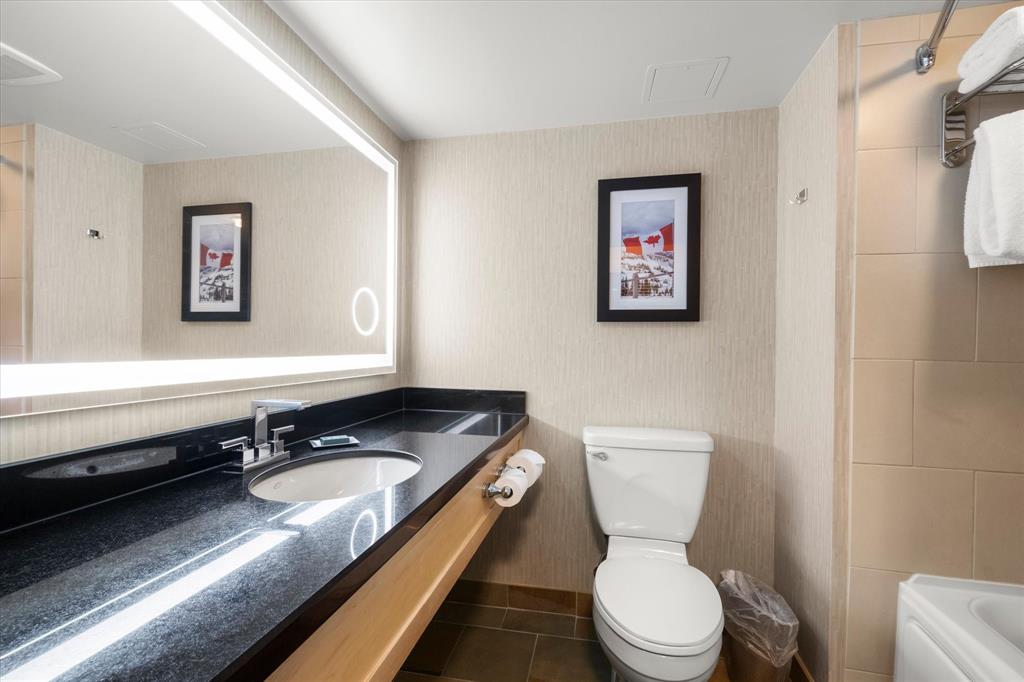 #466/468 – 4050 Whistler Way
