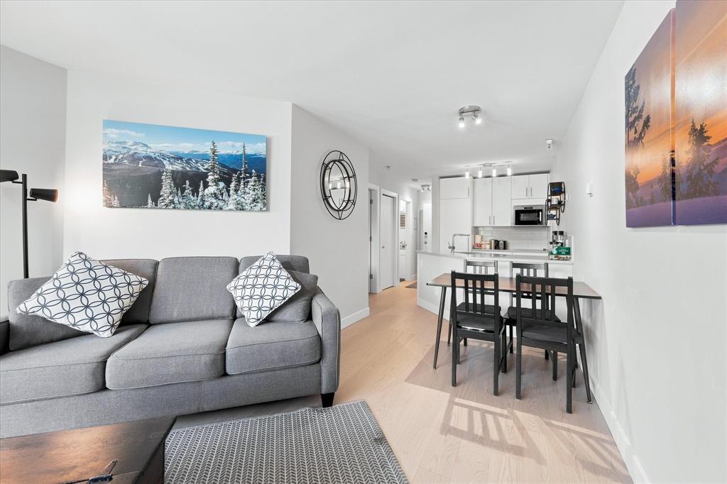 #252 – 4340 Lorimer Road