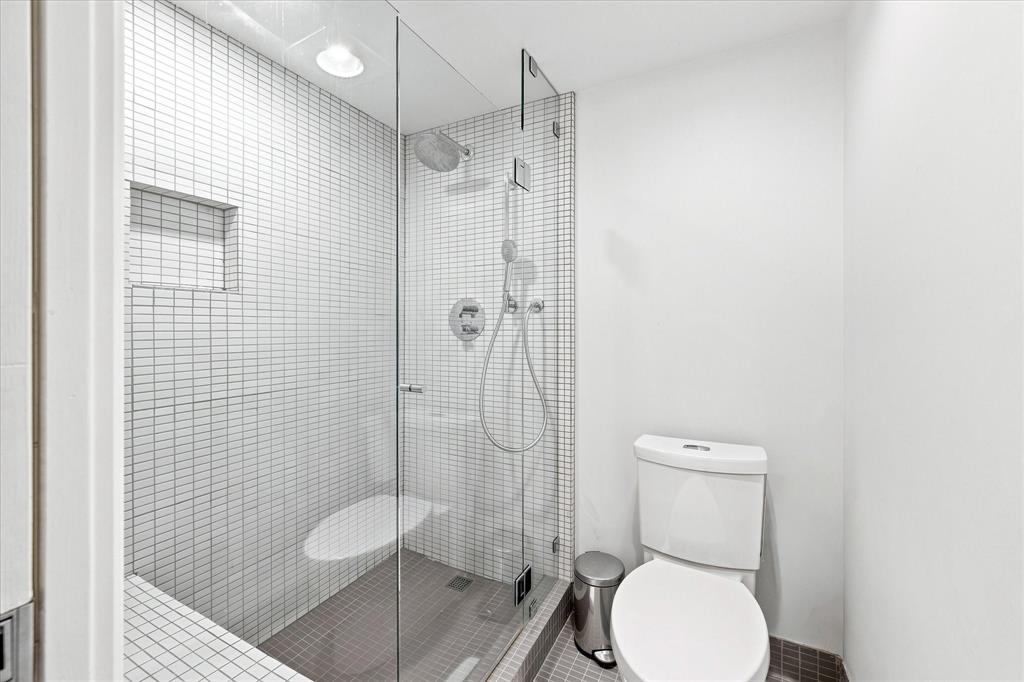 #4 – 4637 Blackcomb Way