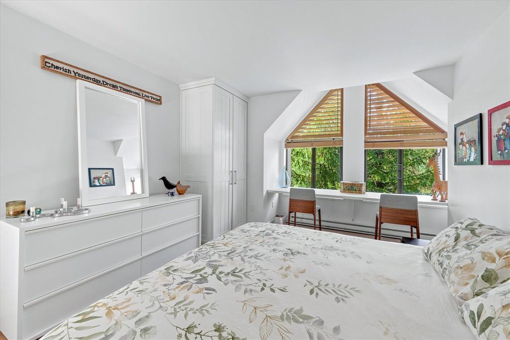 #4 – 4637 Blackcomb Way
