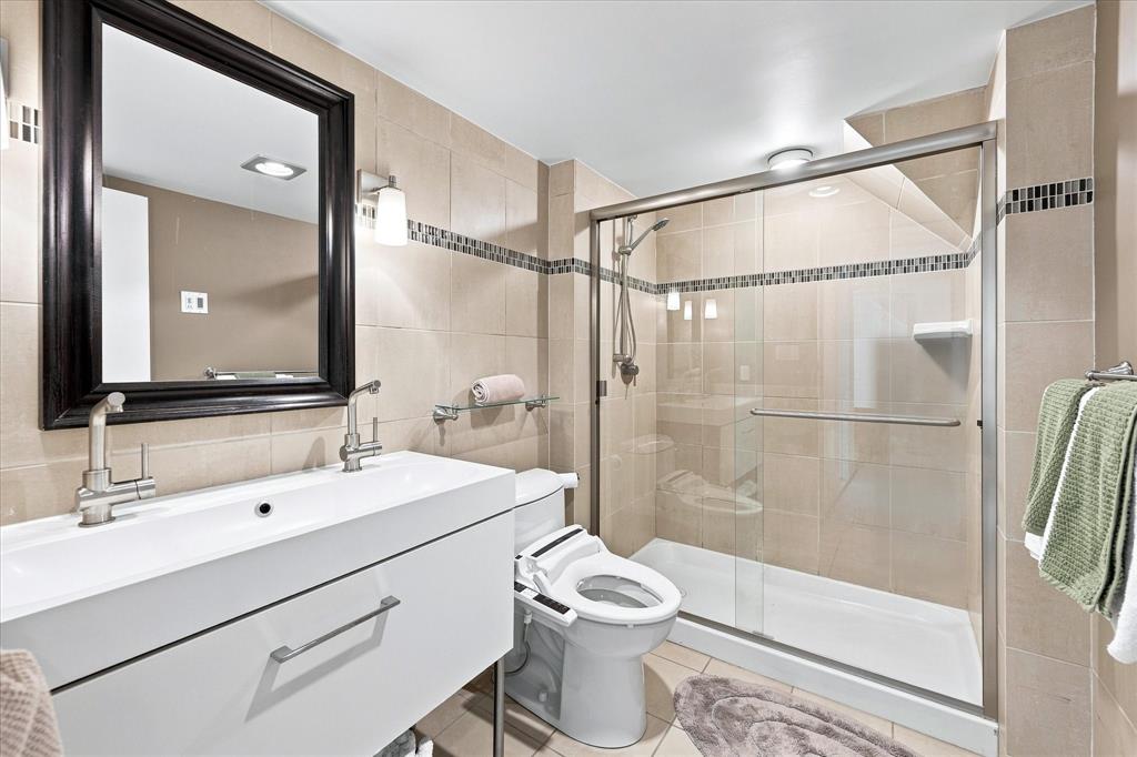 #4 – 4637 Blackcomb Way