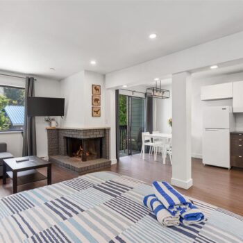 #301 – 2129 Lake Placid Road