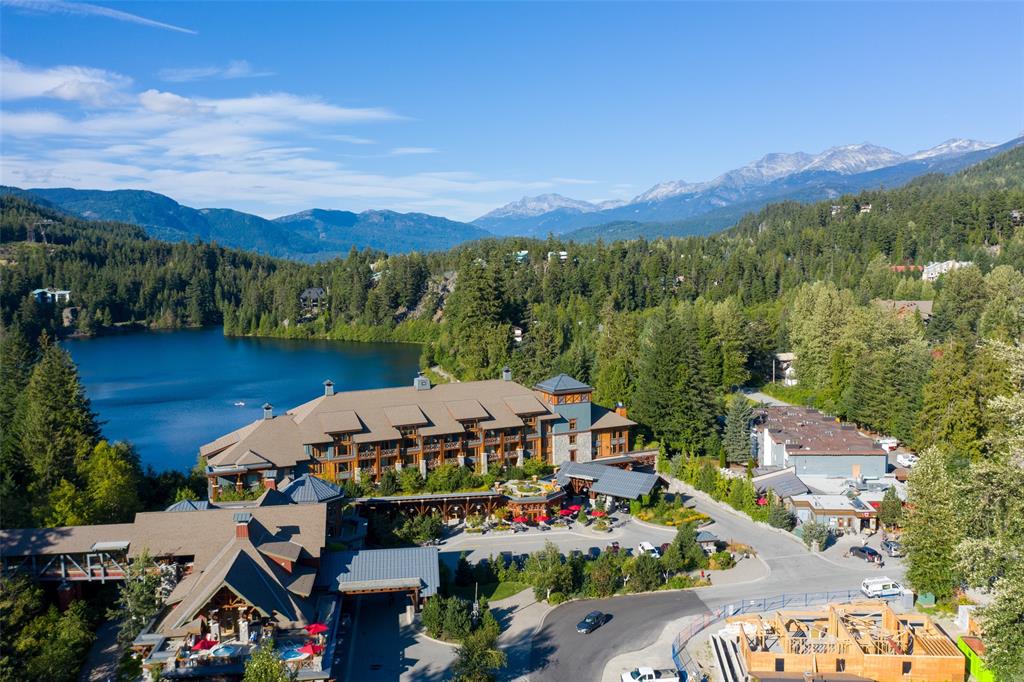 #301 – 2129 Lake Placid Road