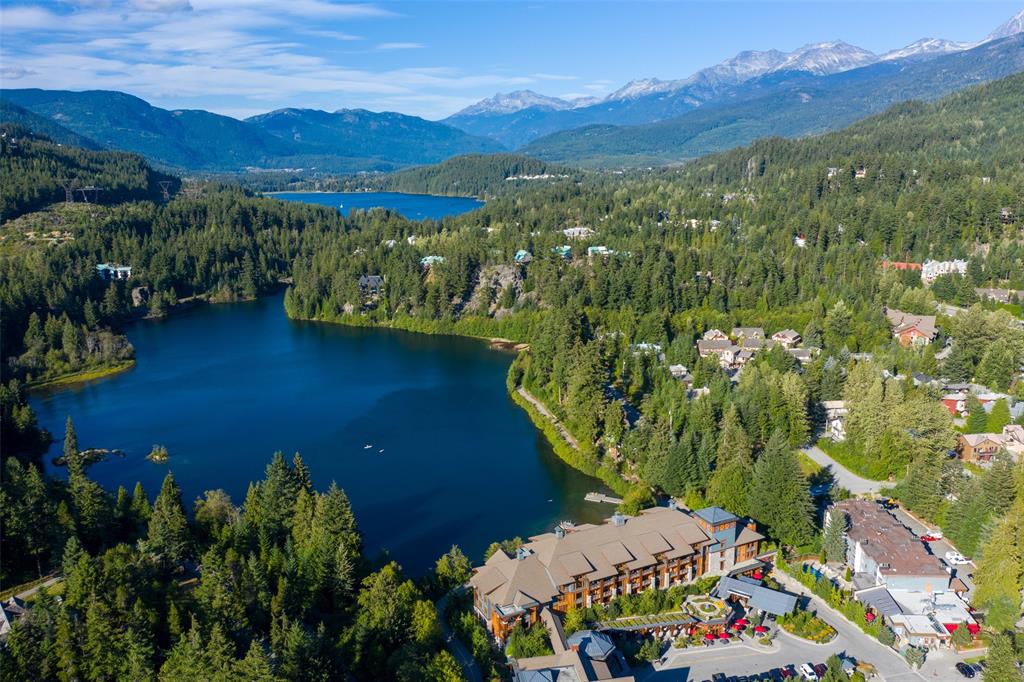 #301 – 2129 Lake Placid Road