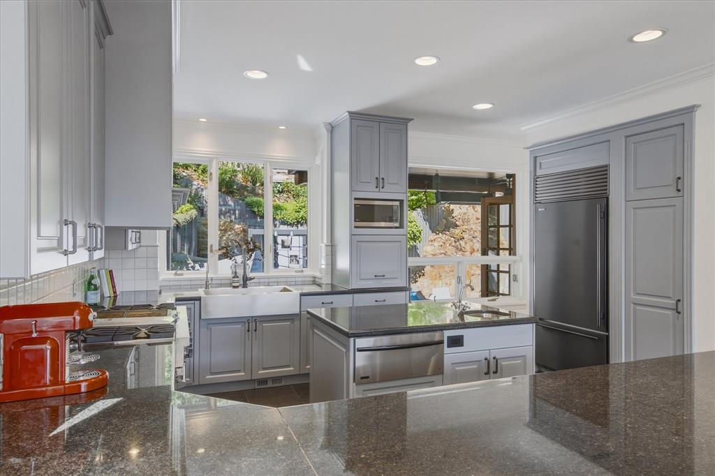 3426 Blueberry Drive