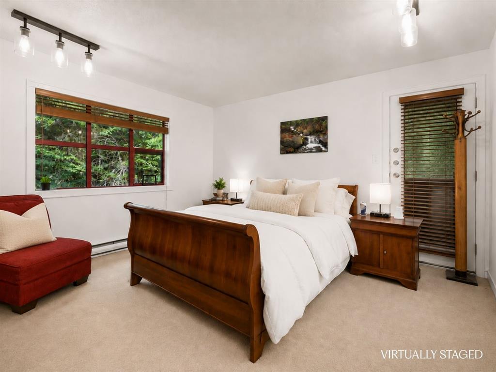 #40 – 4652 Blackcomb Way