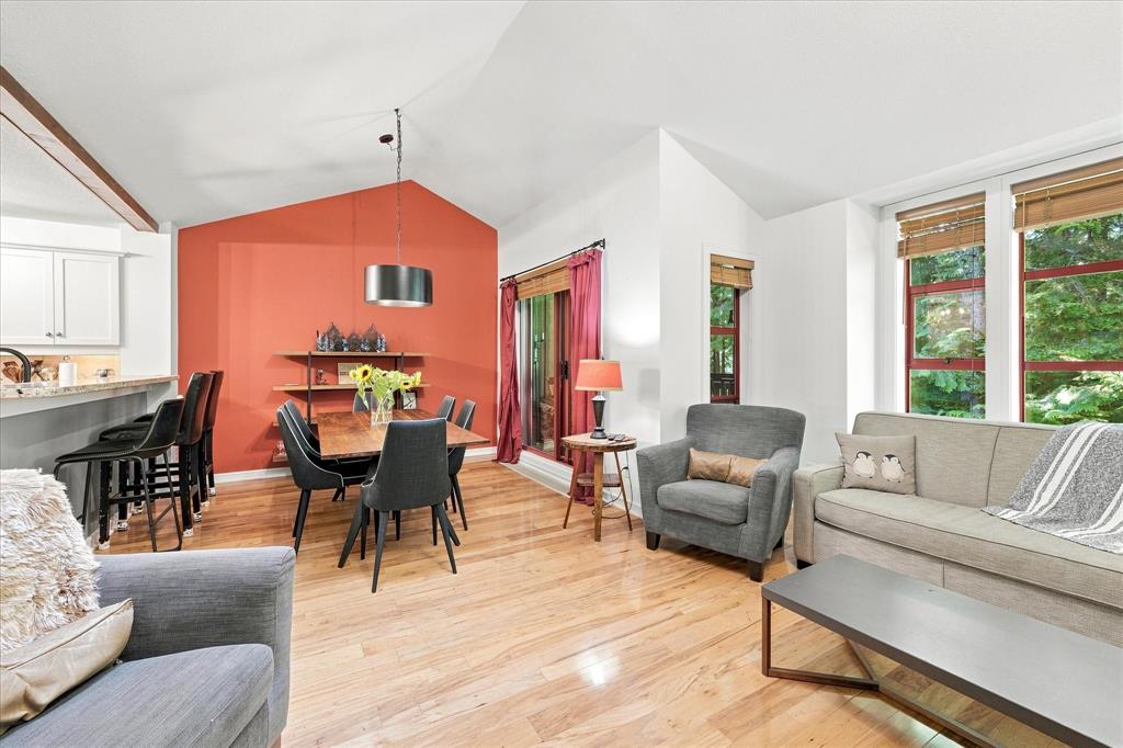 #40 – 4652 Blackcomb Way