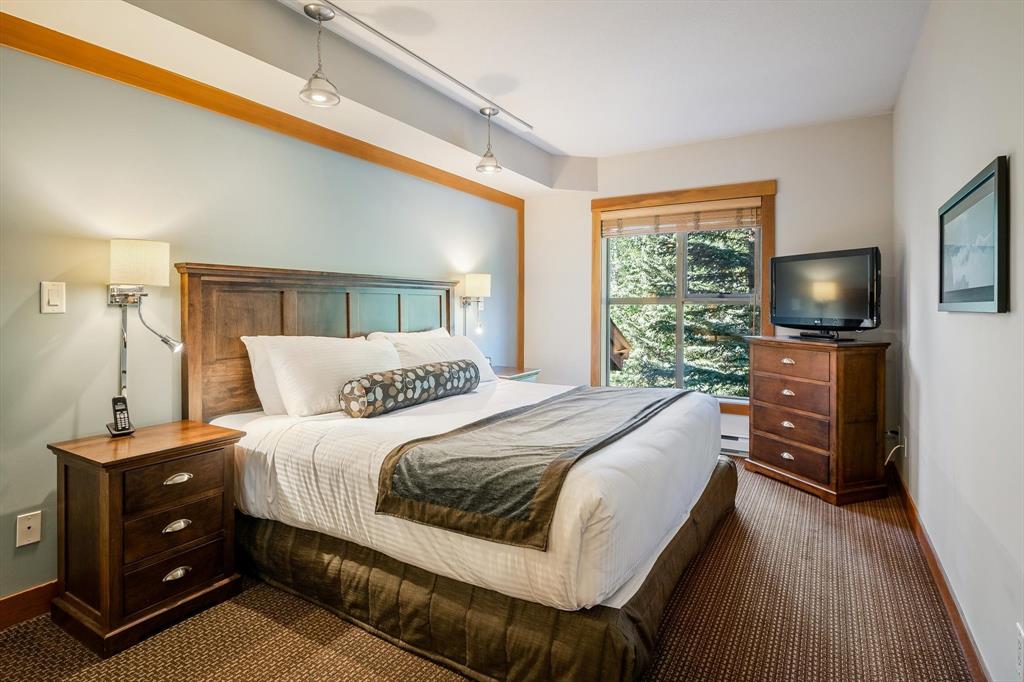 #216A – 2036 London Lane
