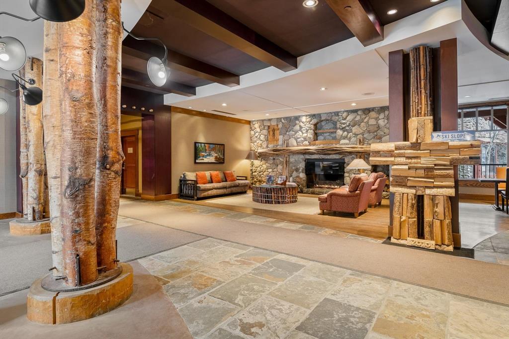#216A – 2036 London Lane