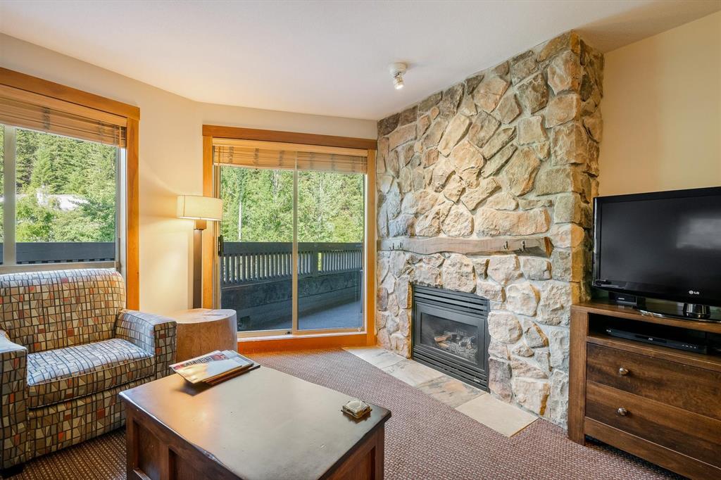 #216A – 2036 London Lane
