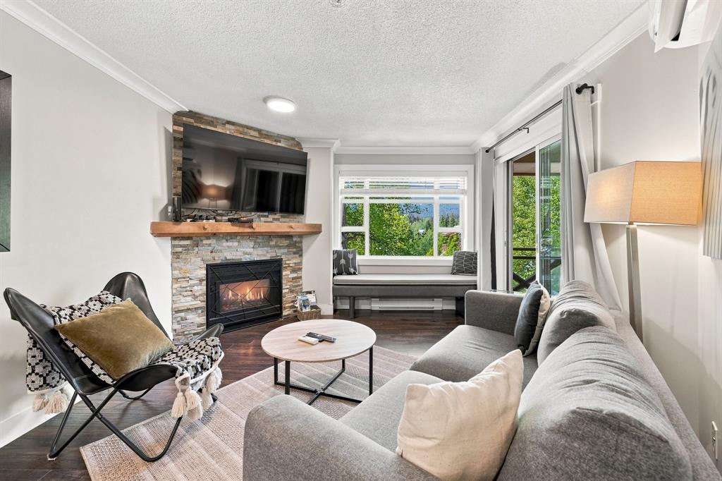 #324 – 4360 Lorimer Road