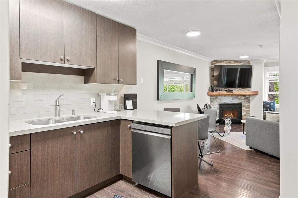 #324 – 4360 Lorimer Road