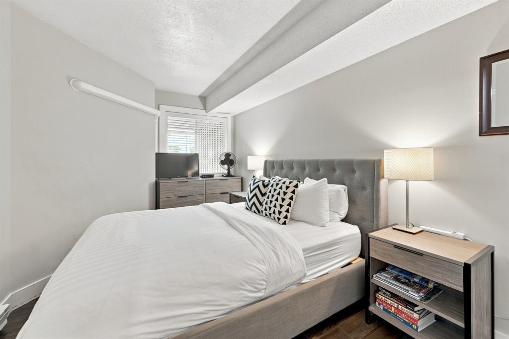 #324 – 4360 Lorimer Road