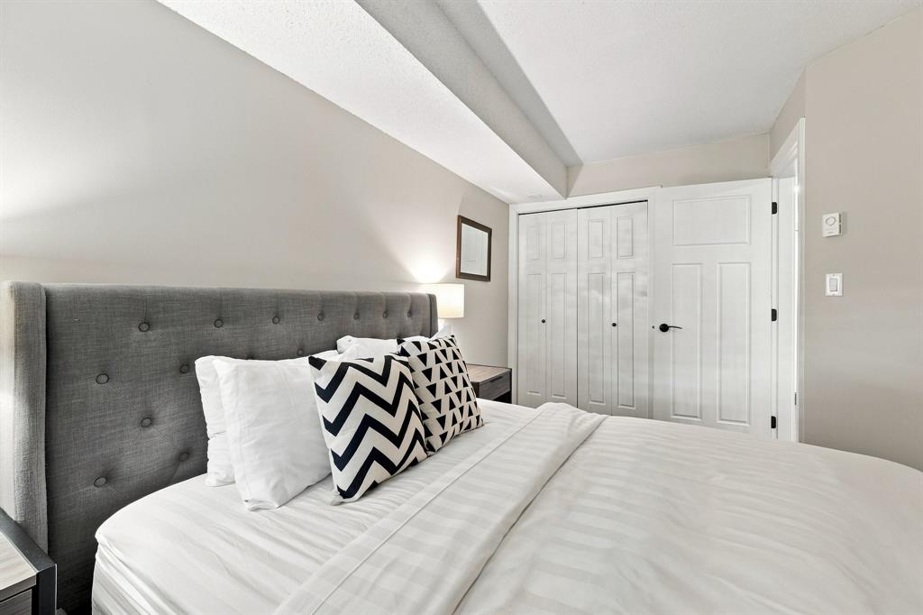 #324 – 4360 Lorimer Road
