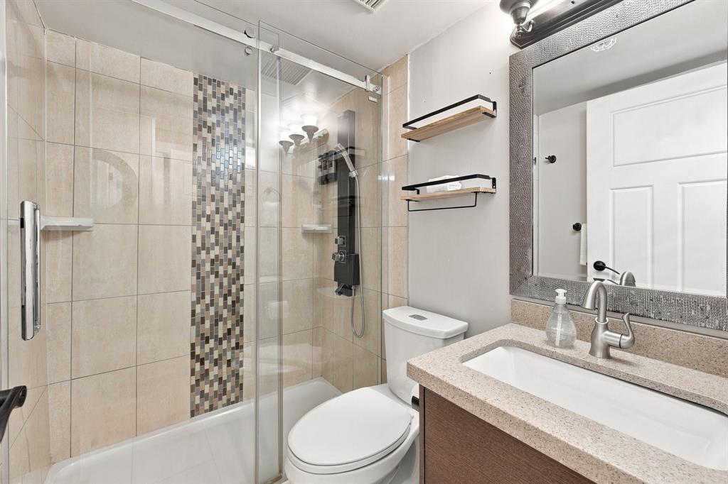#324 – 4360 Lorimer Road