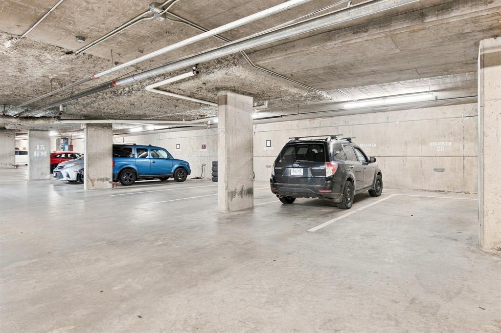 #324 – 4360 Lorimer Road