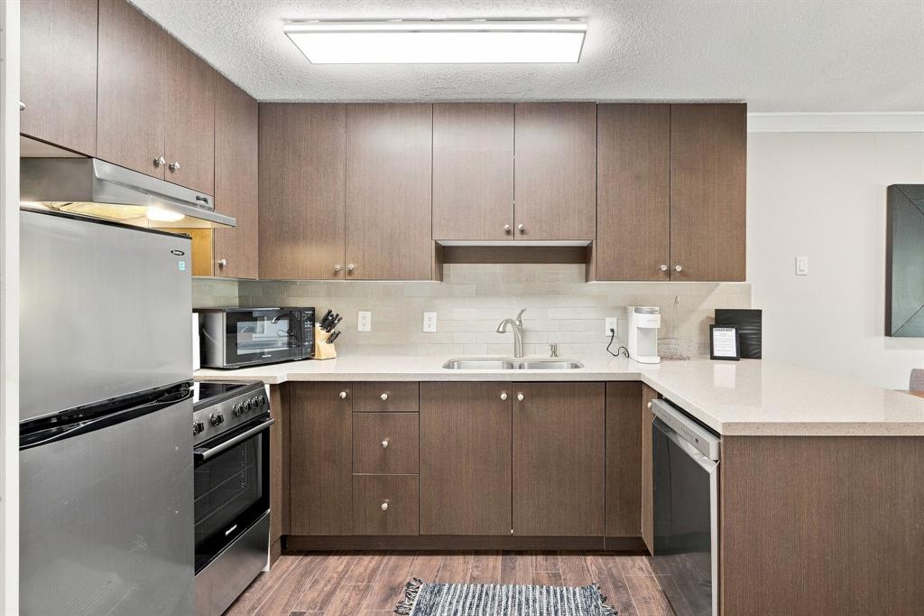 #324 – 4360 Lorimer Road