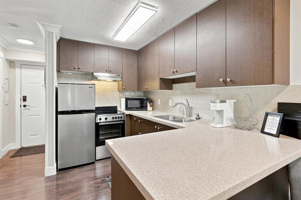 #324 – 4360 Lorimer Road